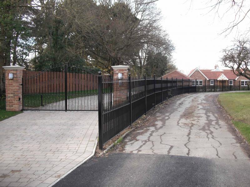 Westminster Railing Railings and Balustrades | R & J Welding